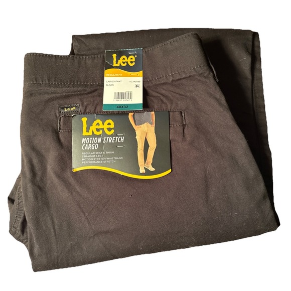 Lee Men's Motion Stretch Regular Fit Straight Leg Black Cargo Pants 40 X 32 - Picture 1 of 7